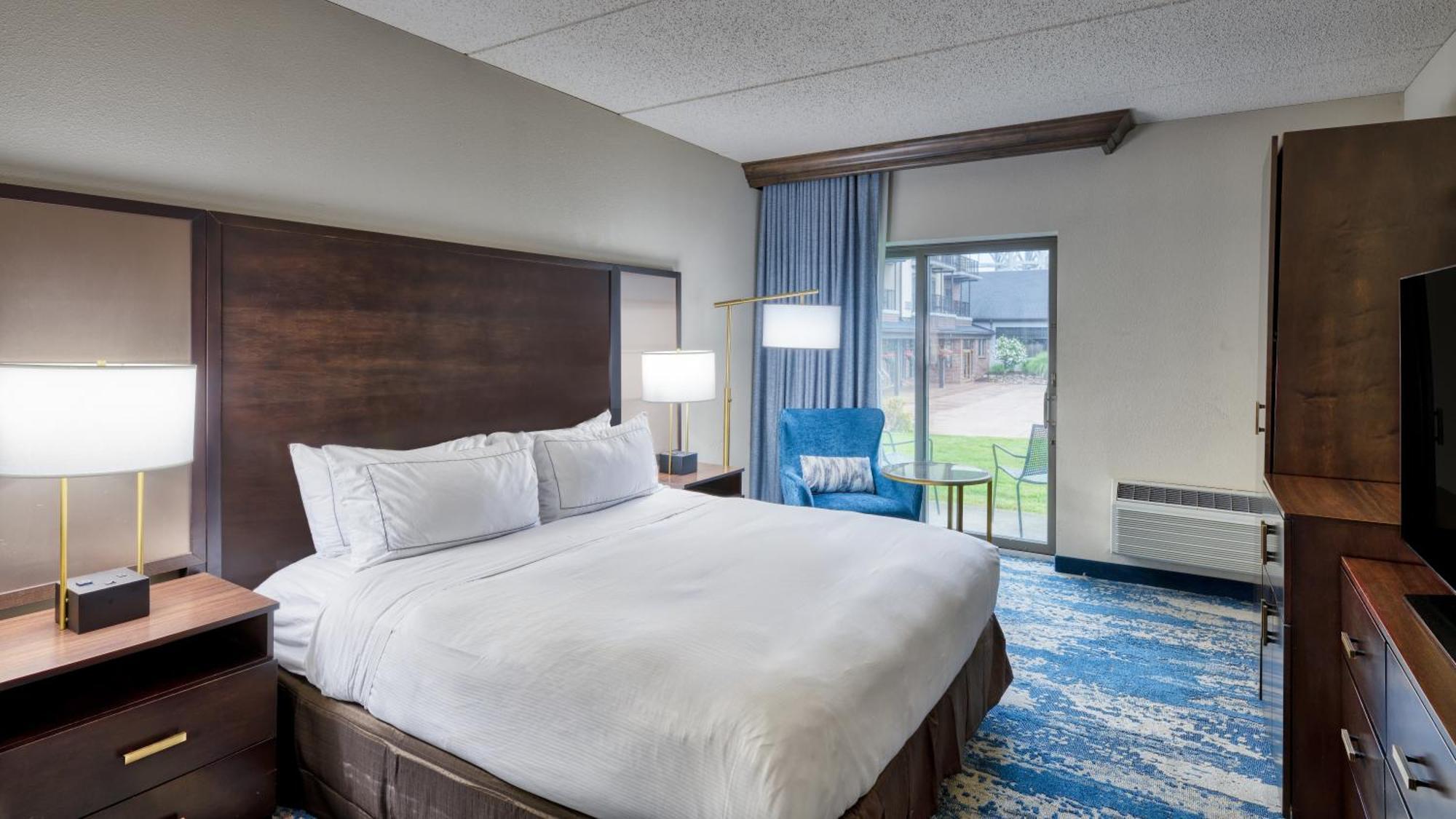 Doubletree By Hilton Port Huron Exterior photo